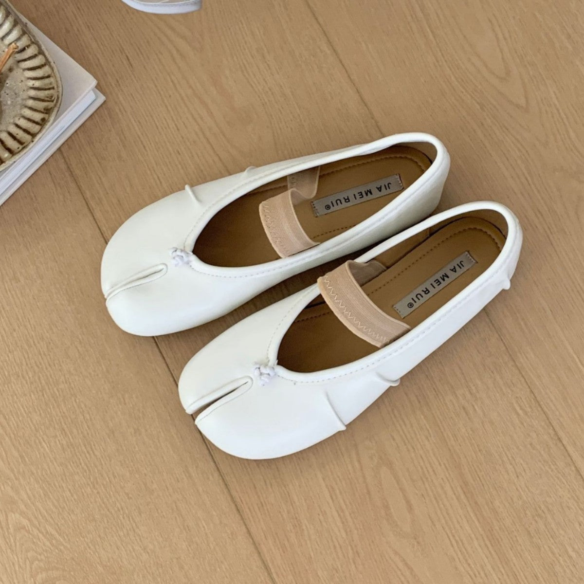 Women's Flat With Thin Strap Summer Tabi Grape Women's Casual Shoes