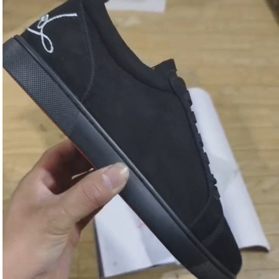 Men's Black Low Top Rivet Fashion Flat Men's Shoes