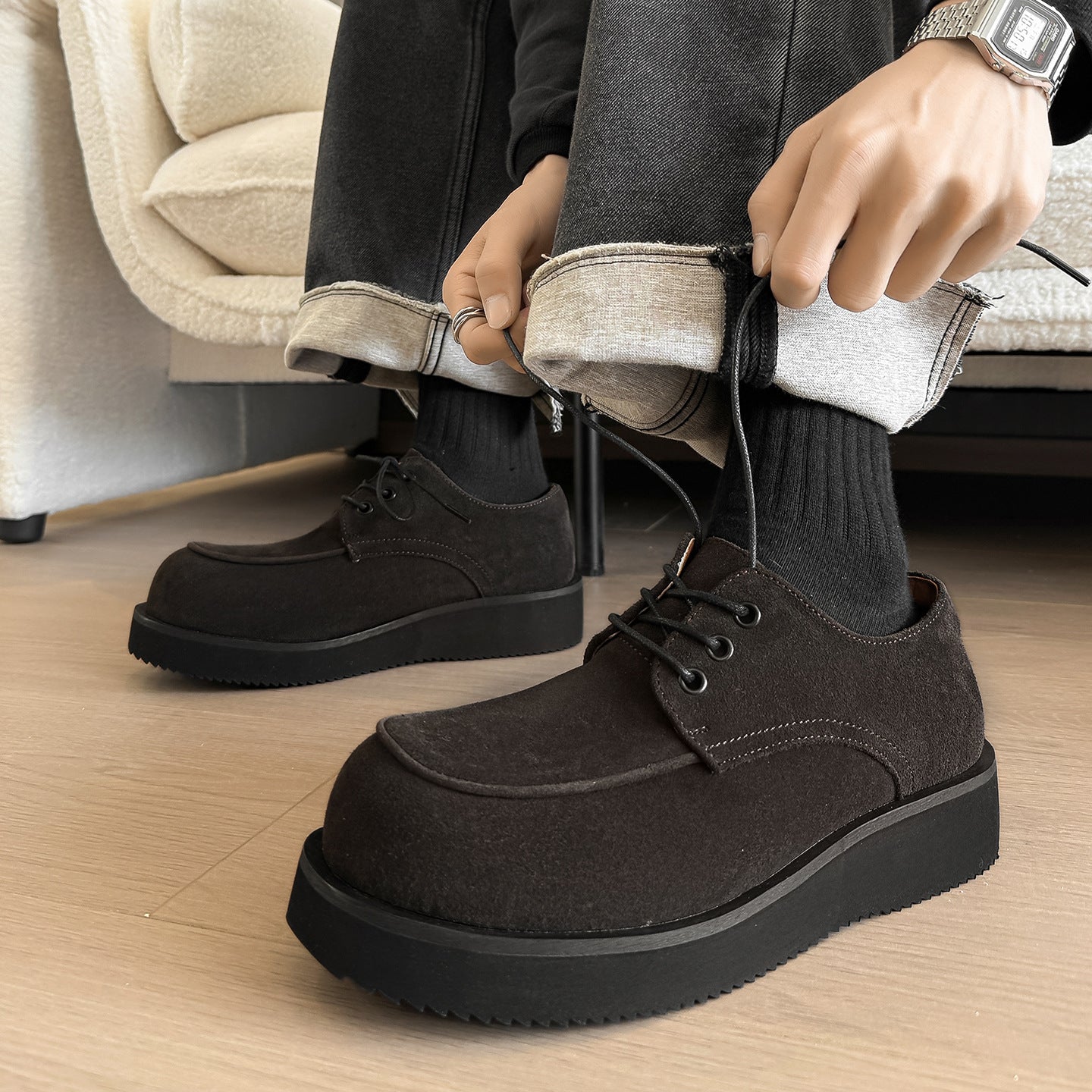 Men's Height Increasing Big Head Fashionable Suede Old Loafers