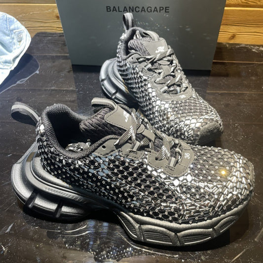Women's & Men's Old Thick Bottom Height Increasing Sports Casual Shoes
