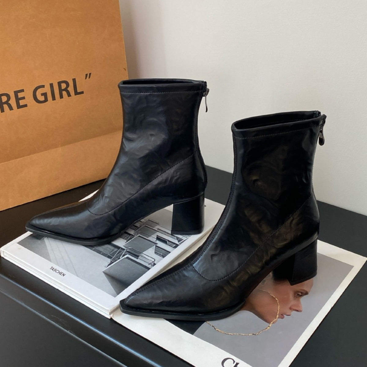Women's Pointed Stretch High Thin Design Chunky Women's Leather Boots