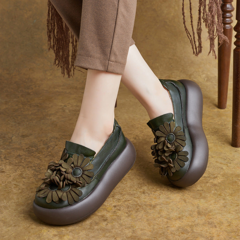 Women's Round Toe Vintage Handmade Flower Slip-on Platform Women's Casual Shoes
