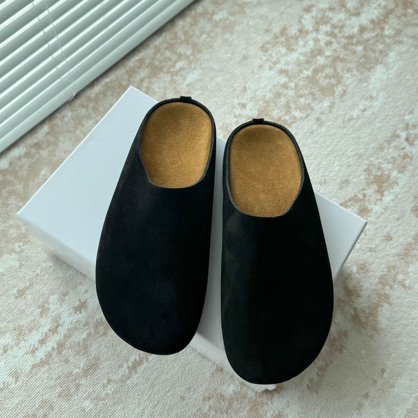 Women's & Men's Waterproof Full Cowhide Closed Toe Half Outerwear For Idle Style Thick-soles Slippers