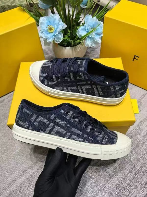 Women's Letter Presbyopic Low Top Couples Wild Women's Sports Shoes