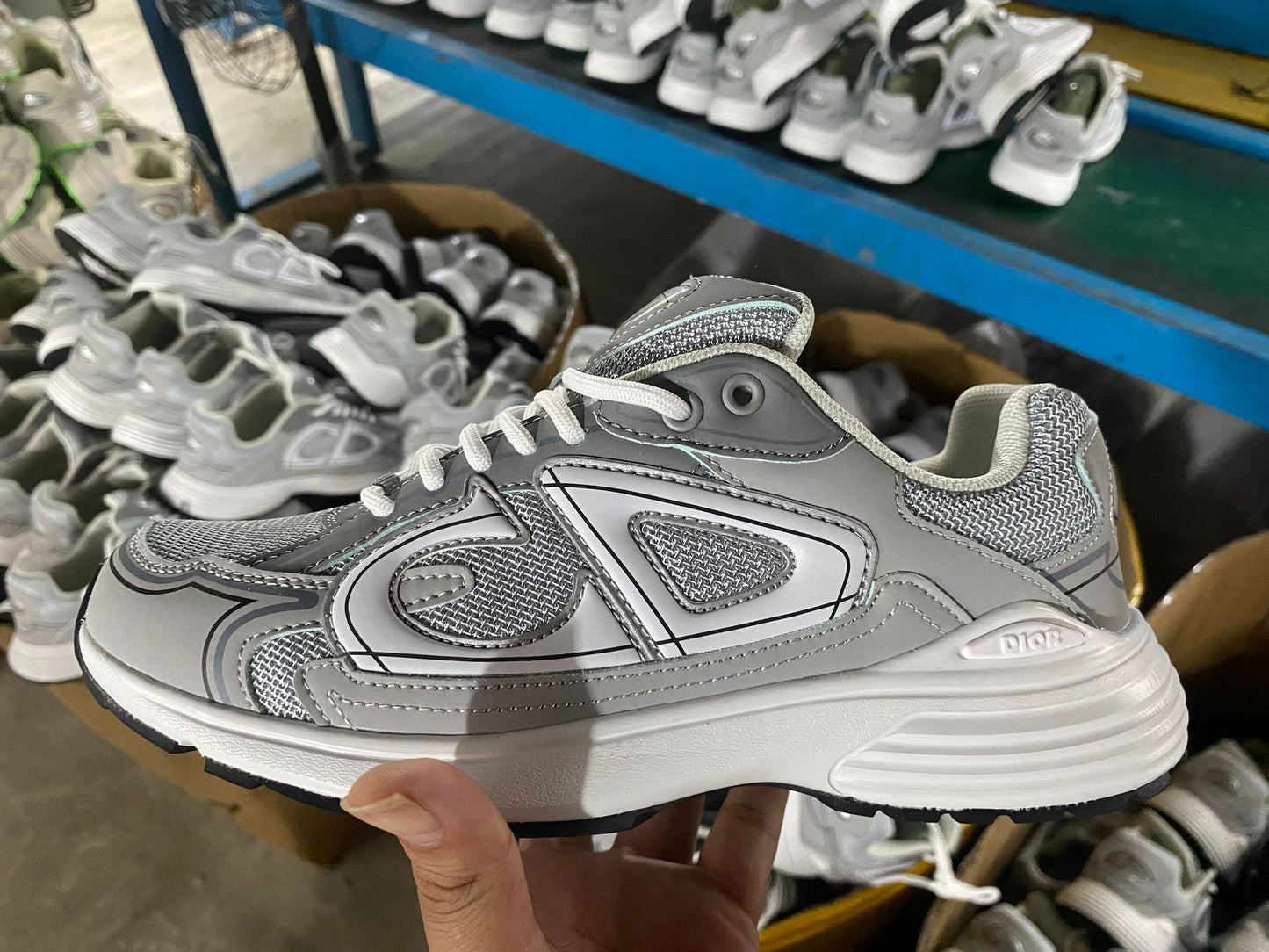 Women's & Men's Fashion Couple Light Mesh Breathable Comfortable Sneakers