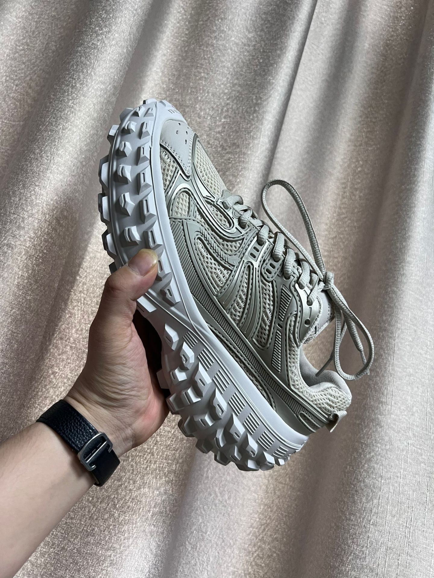 Unique Paris Fashion Black Beige Couple Sneakers