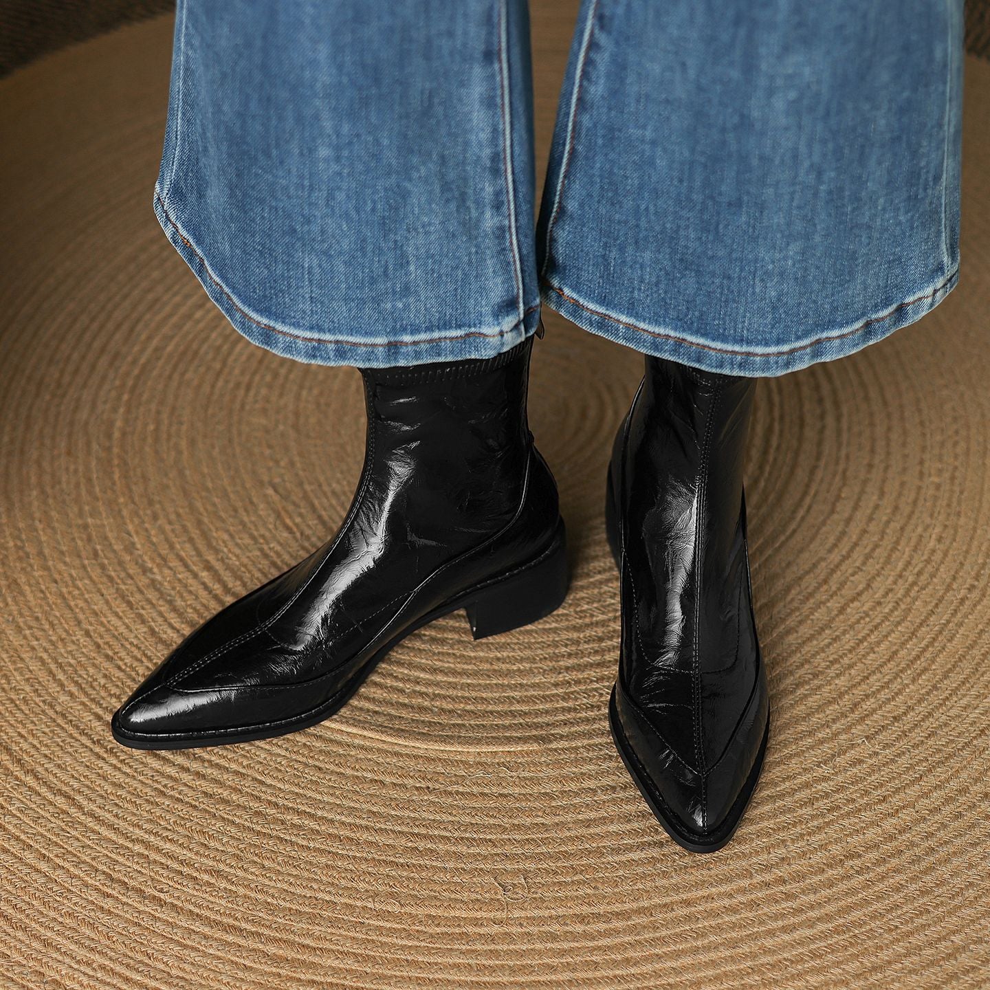 Large Size Retro Pointed Toe Chunky Booties Female Skinny Fashion Women's Leather Boots