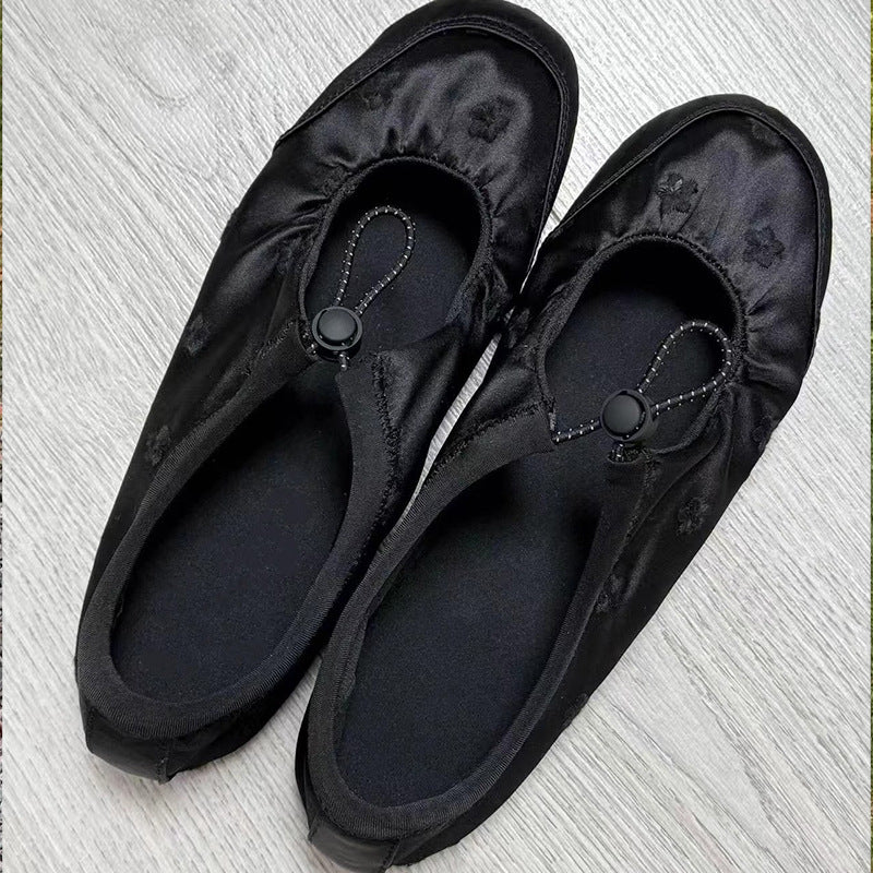 Women's Korean Style Design Soft Bottom Round Head Embroidered Flower Satin Women's Casual Shoes