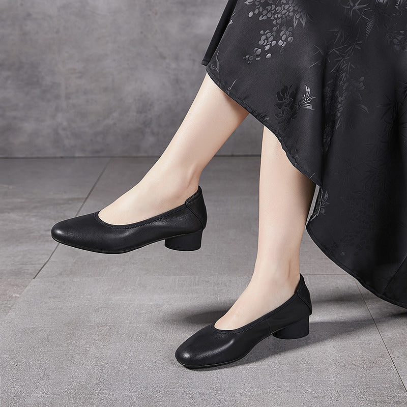 Women's Black Professional Oversized Round Toe Mom Women's Shoes