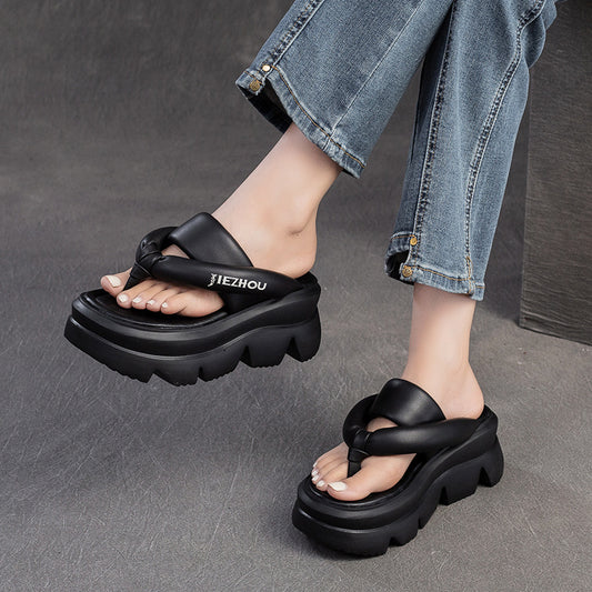 Women's Thick Bottom Fashion Outerwear Flip-flops Niche Slippers