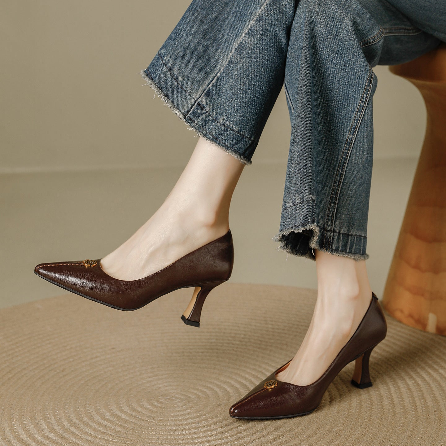 Women's Pumps Elegant Versatile Retro Pointed Toe Shallow Women's Fashion Shoes