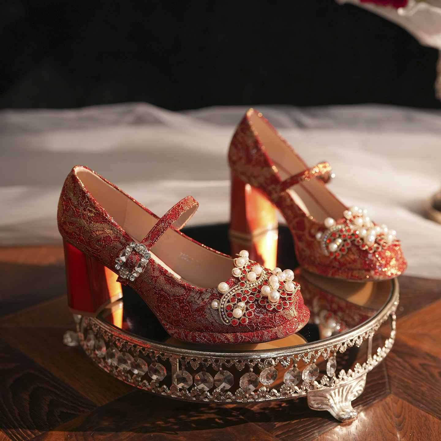 Jacquard Wedding Pearl Rhinestone Chunky Square Toe All-inclusive Heels