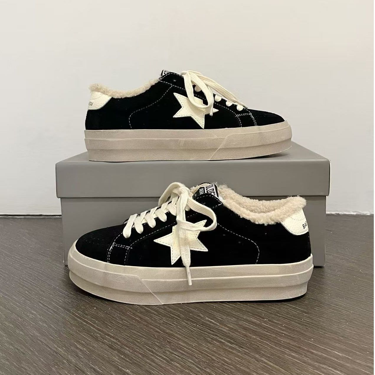 Women's Genuine Distressed Dirty Golden Goose Lamb Fur With Veet Men's Shoes