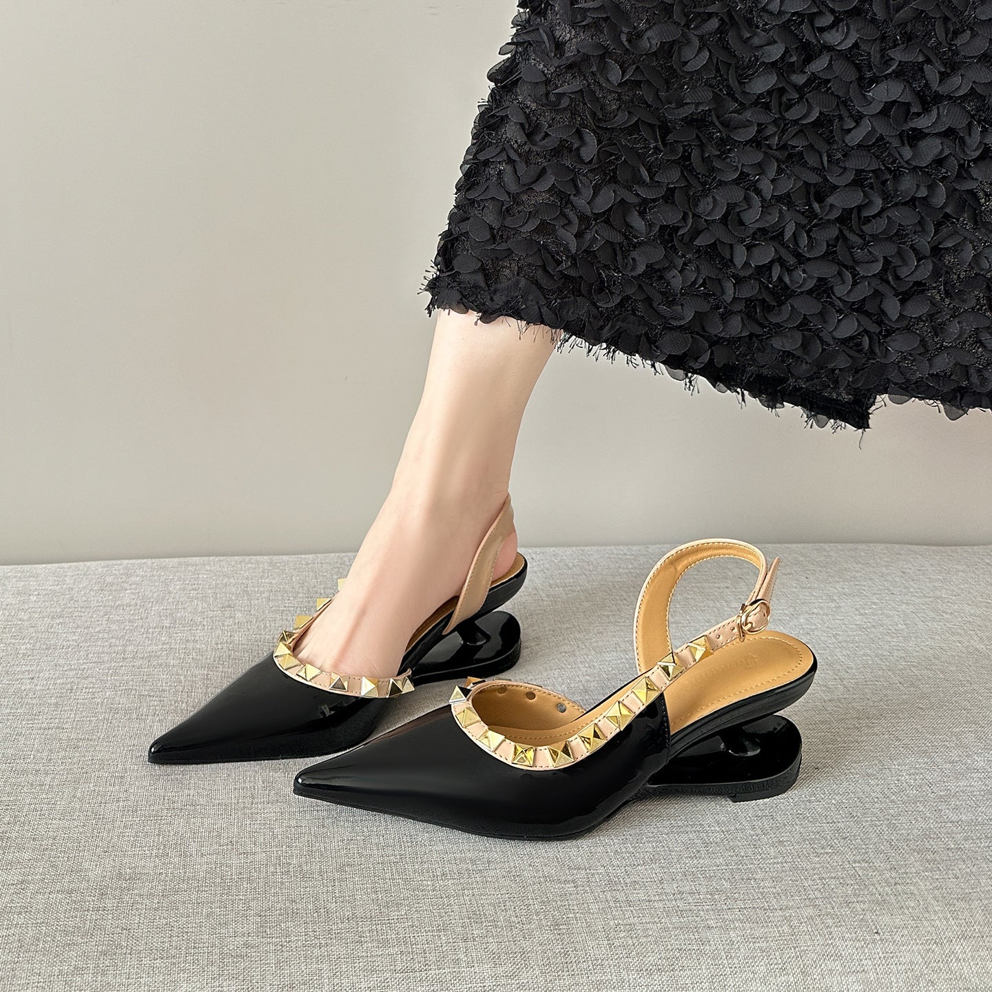 Women's Closed Toe Summer High-grade Versatile Nude Color Temperament Pointed Pumps Heels
