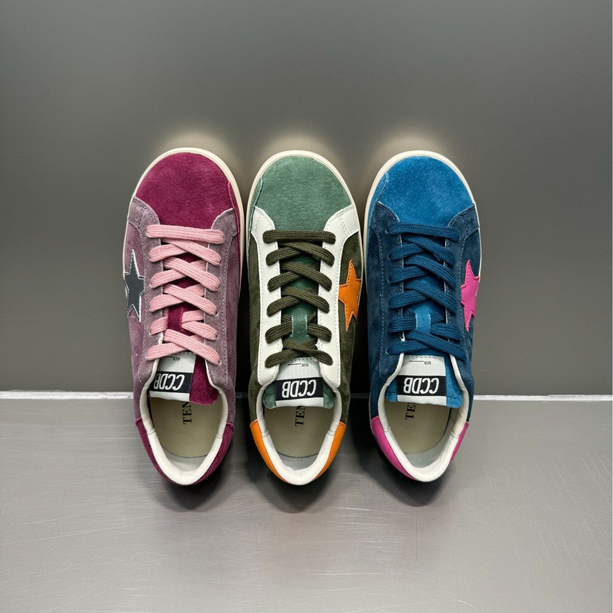 Women's Style Distressed Star Little Dirty Early Spring Lightweight Retro German Sneakers