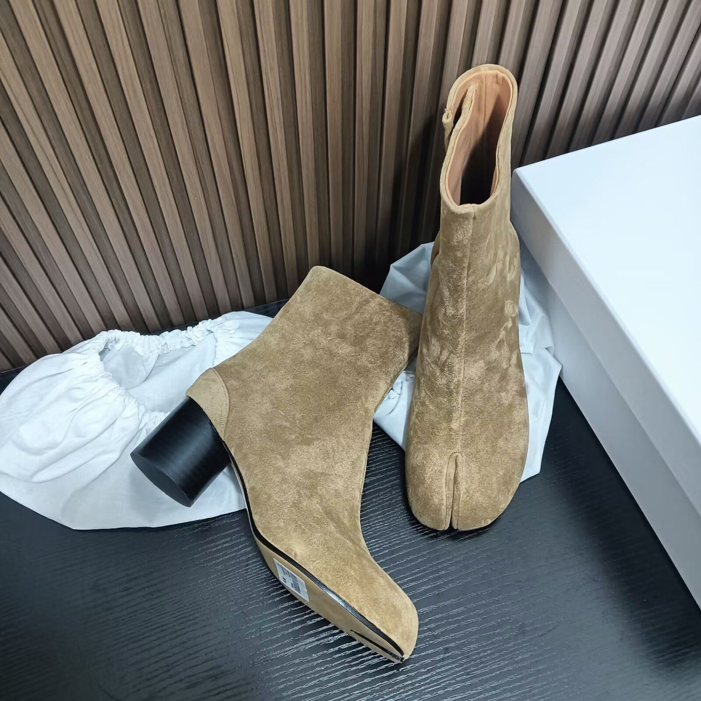 Women's Affordable Luxury Trotter Sheepskin Mid Chelsea High Women's Leather Boots