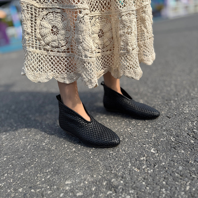 Women's Retro Cowhide Hand-woven Pointed Flat Ankle Women's Casual Shoes