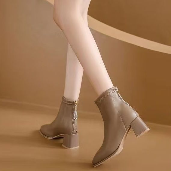 Soft Short With Veet Ankle Female Boots