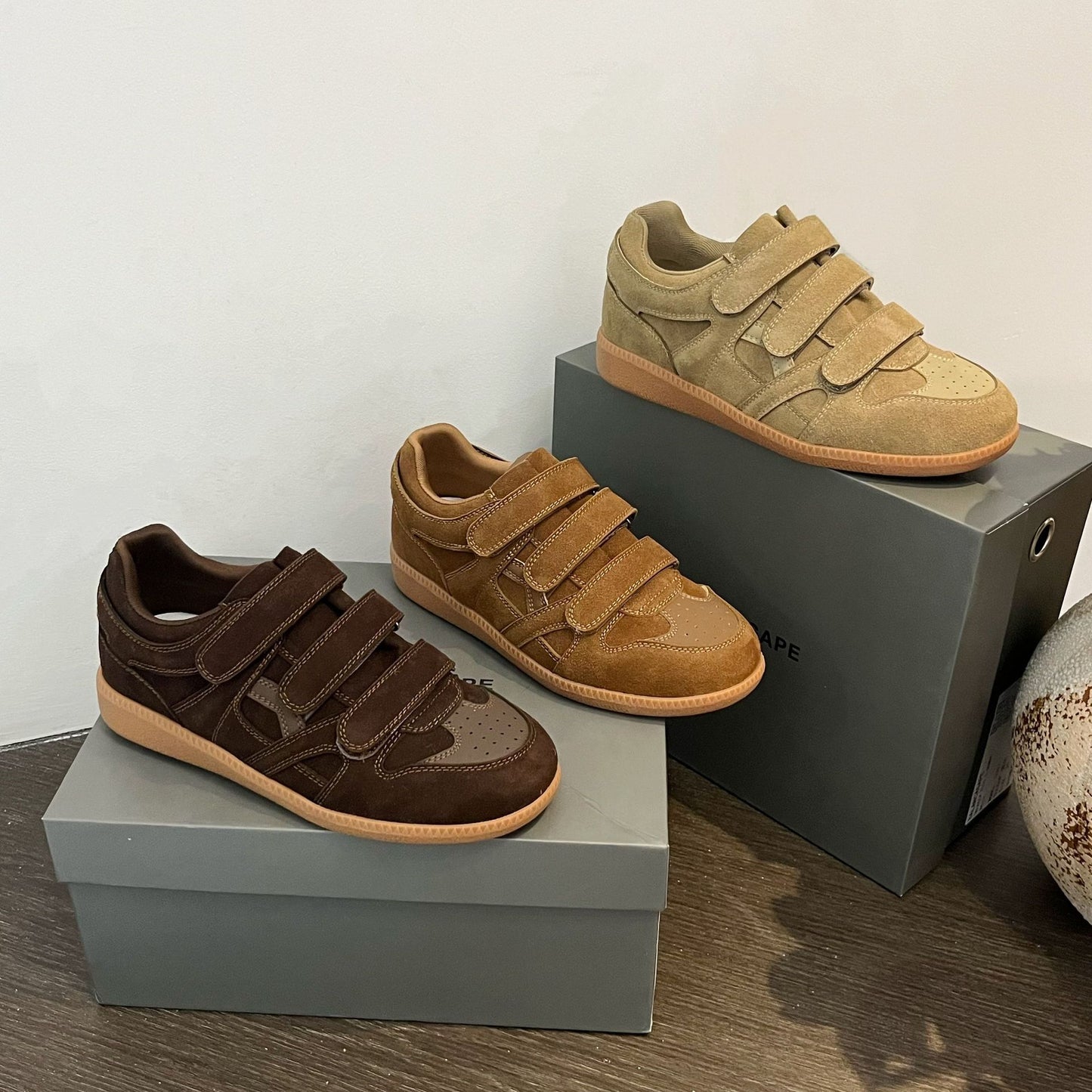 Women's Spring Velcro Triple Retro Sports Fashion Women's Casual Shoes