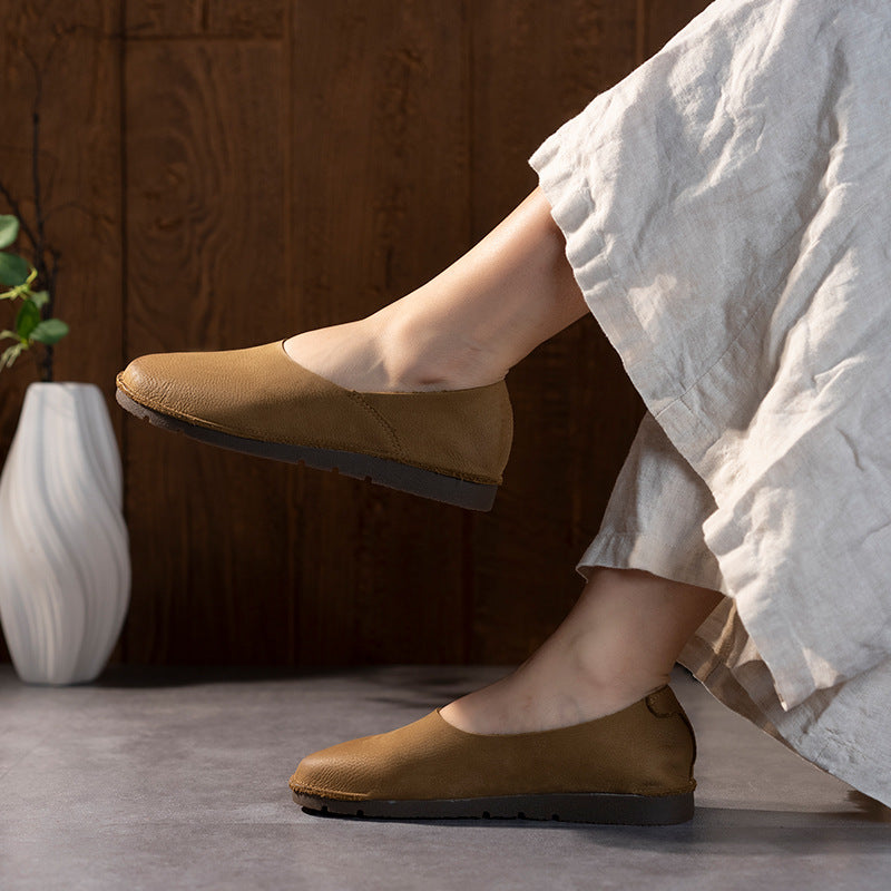 Women's & Men's Handmade Round Head Soft Bottom Surface Comfortable Flats Women's Casual Shoes