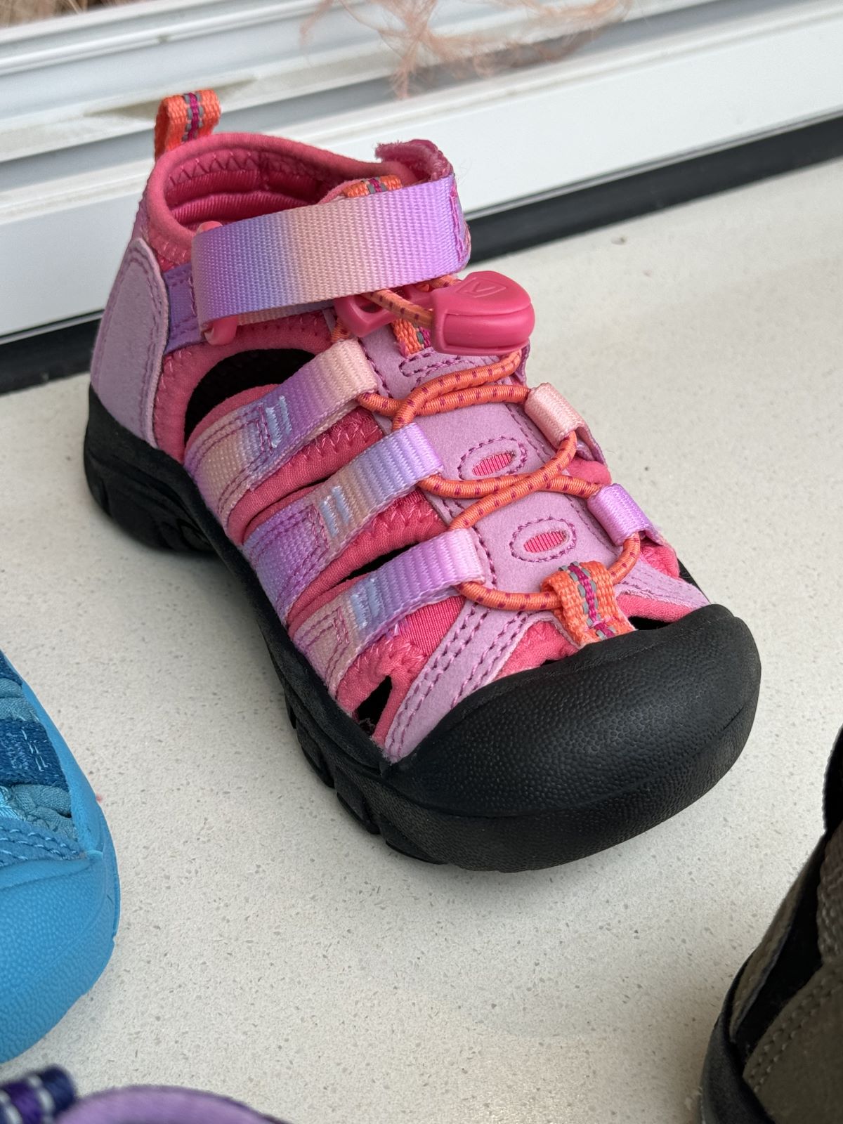 Children's Cohen Summer Outdoor Closed Toe Middle Kid's Sandals