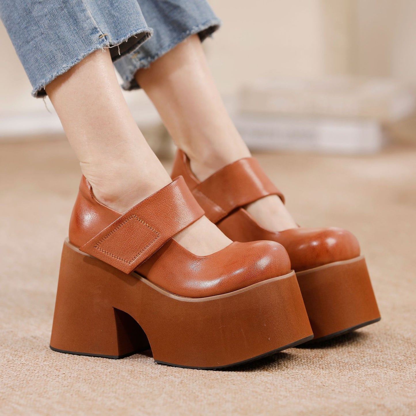 Women's Cowhide Mary Jane Platform Retro Round Head Comfortable Four Women's Fashion Shoes