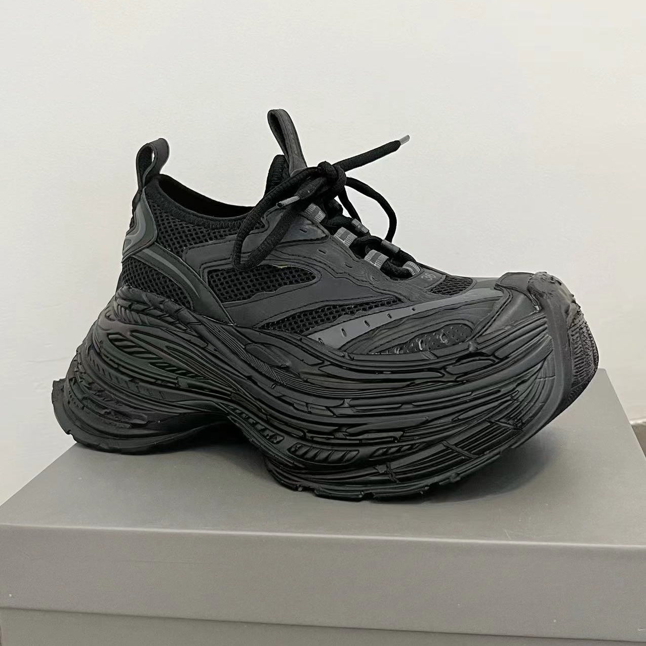 Women's & Men's Dad Distressed Mesh Color Matching Thick Bottom Heightened Women's Sports Shoes