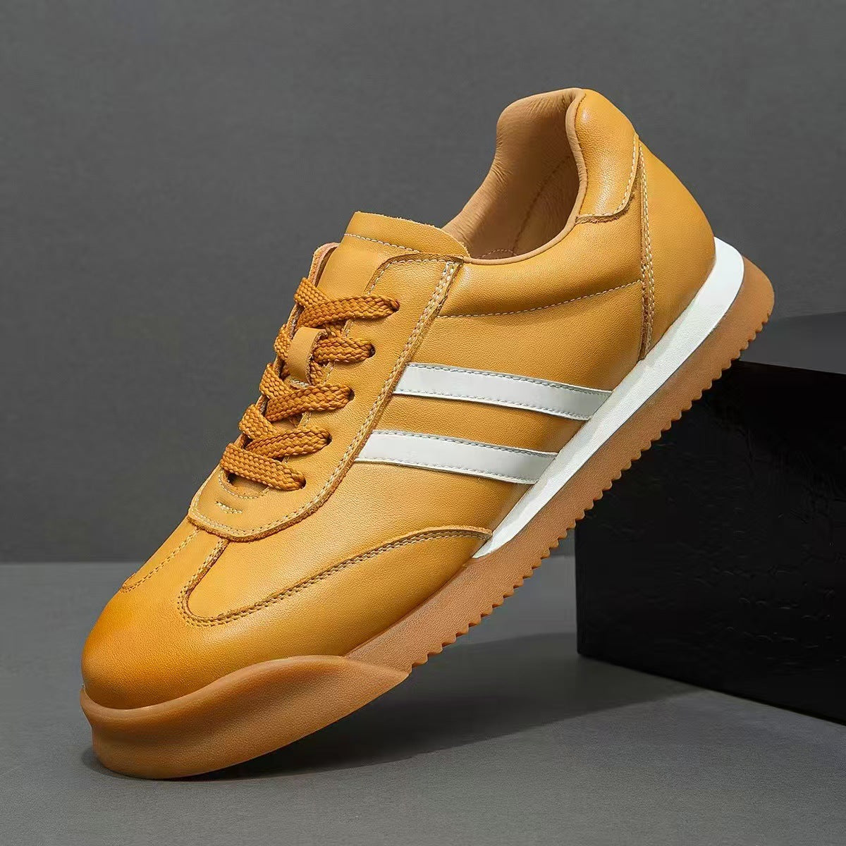 Men's First Layer Cowhide Solid Color Autumn Soft Bottom Men's Casual Shoes