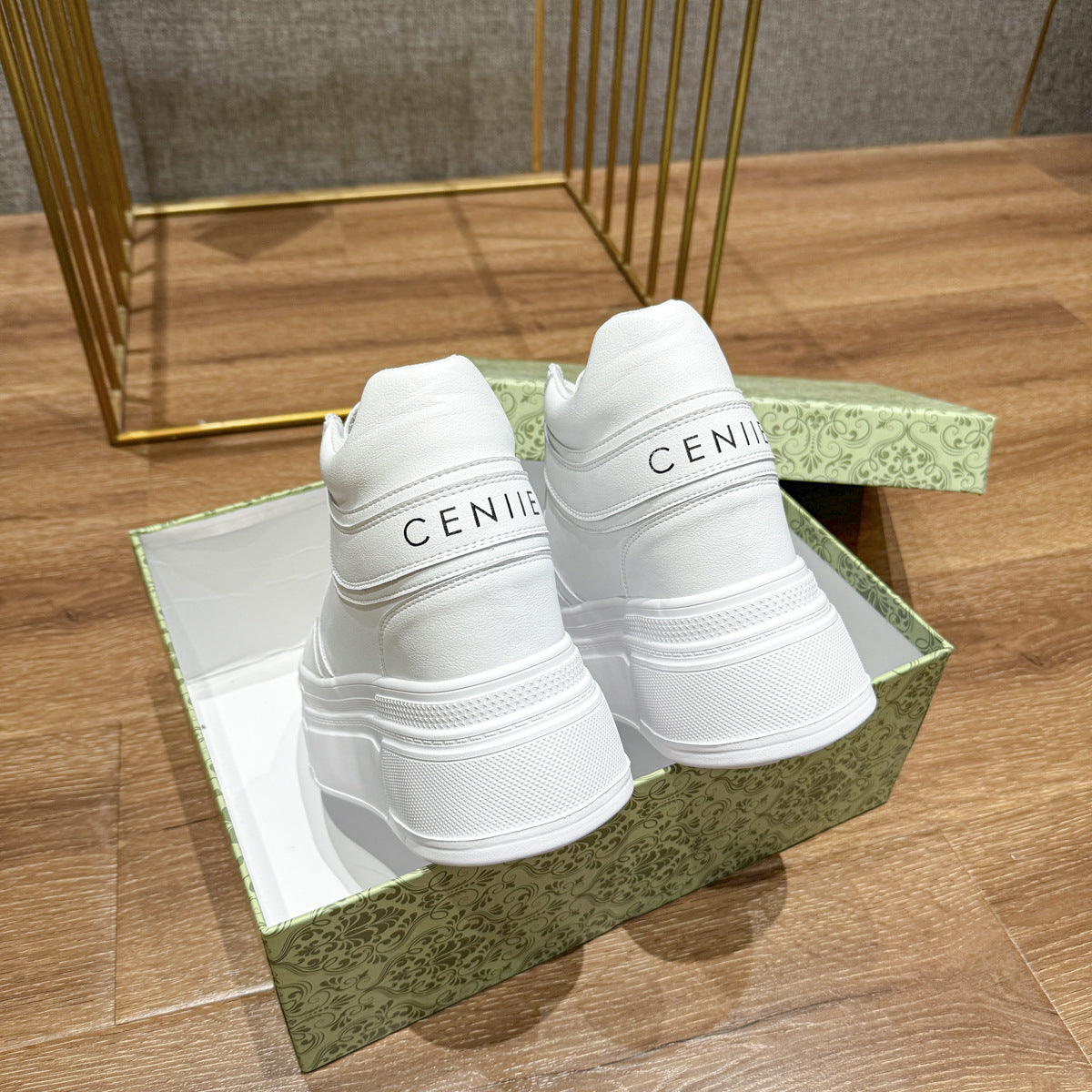 Women's Height Increasing Insole Small White Platform Women's Casual Shoes
