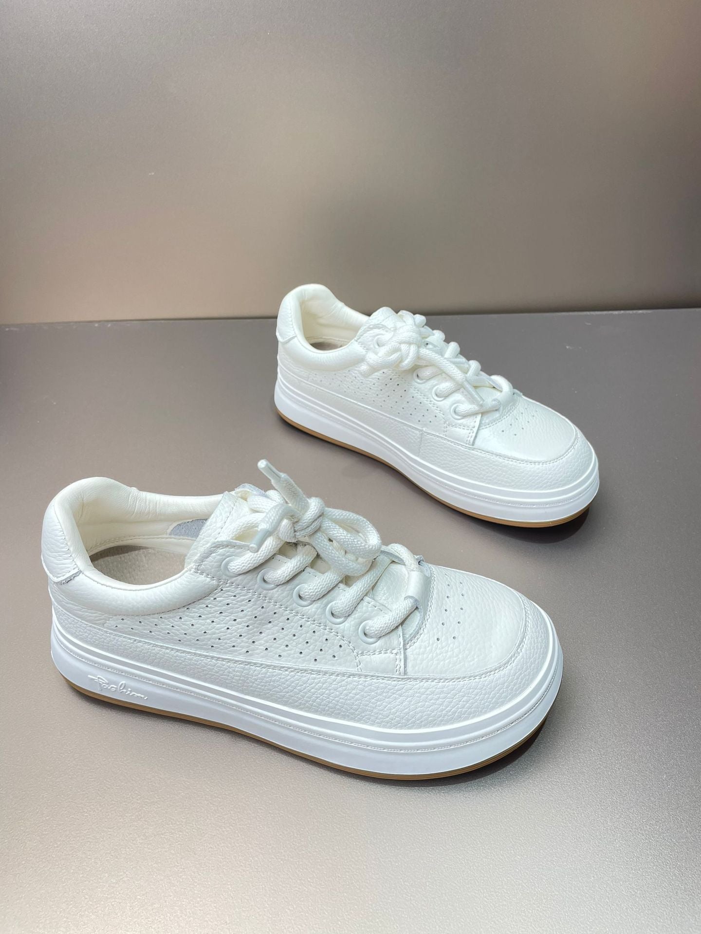 Women's Flat Platform Fashion Board Vintage Soft Women's Casual Shoes