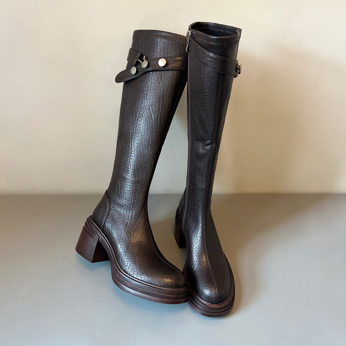 Women's High Skinny Leg Round Toe Slimming Knight Women's Leather Boots