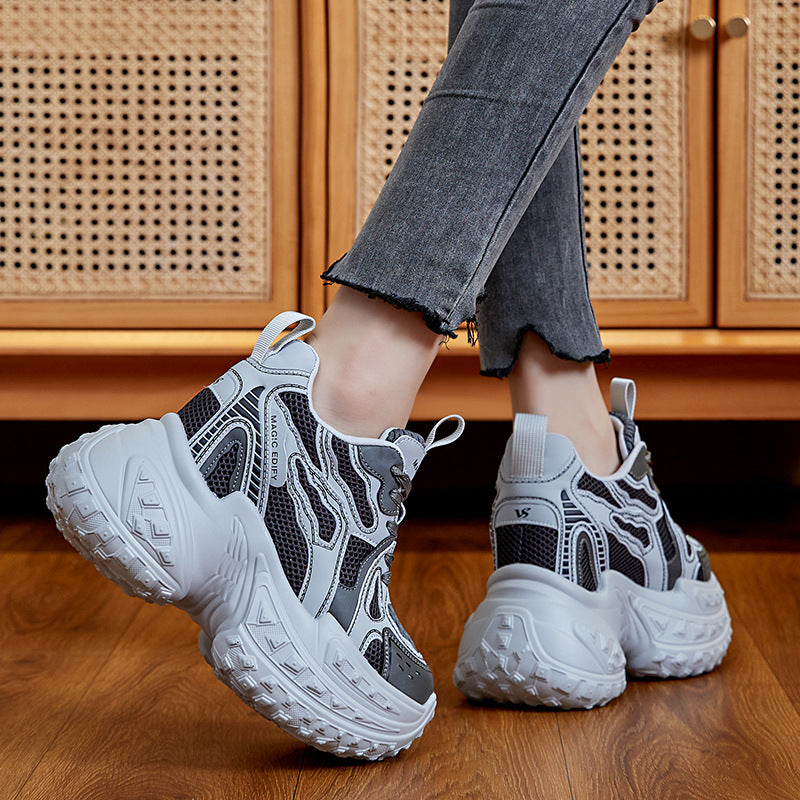 Women's Breathable Clunky Platform Mesh Surface Small Sneakers