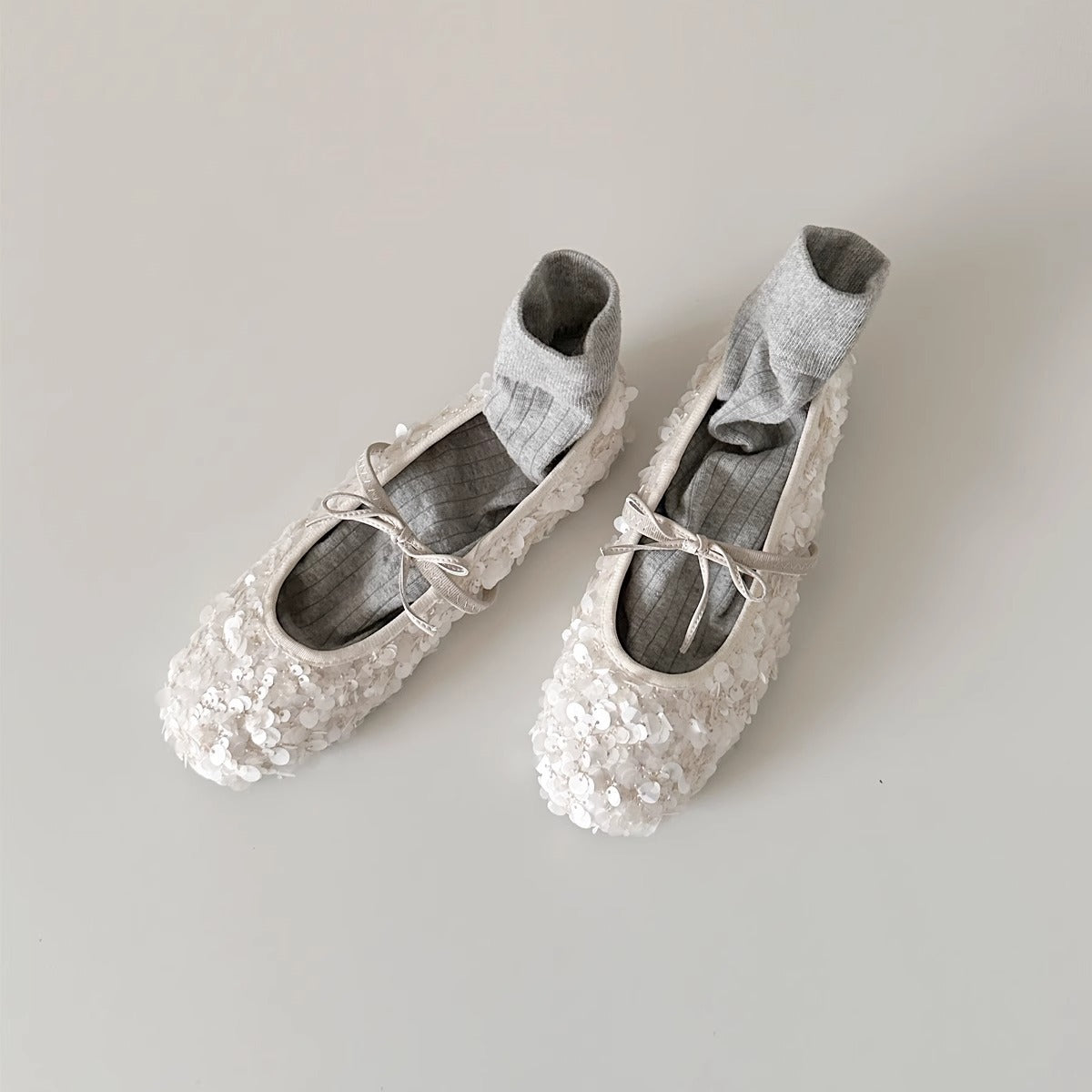 Women's Round Toe Sequined Bow Ballet Low-cut Flat French Gentle Dress Women's Fashion Shoes
