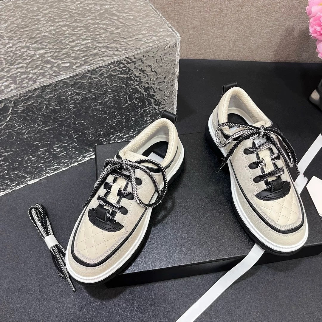 Women's Classic Style Black White Color Matching Women's Casual Shoes