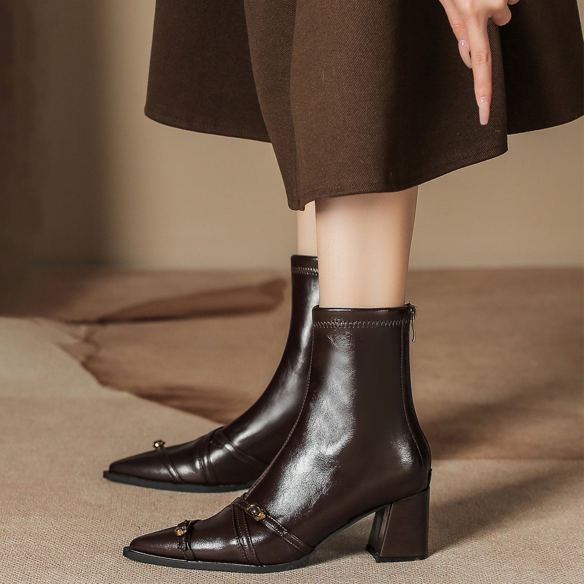 Women's Ankle Retro French Chunky Pointed Toe Back Zipper Women's Leather Boots