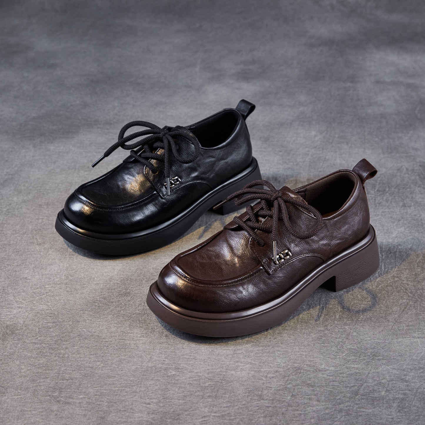 Women's Layer Cowhide Round Toe Autumn Light Women's Casual Shoes