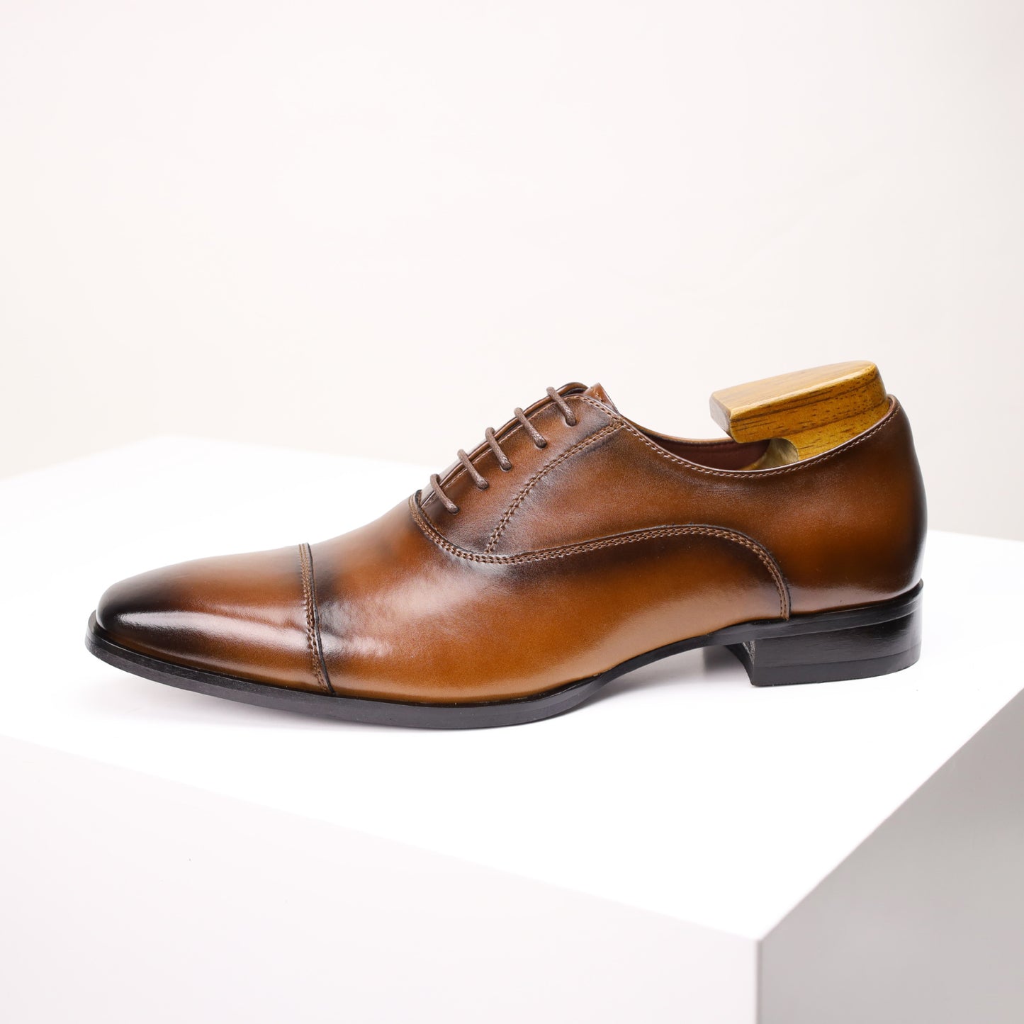 Men's Plus Size Formal Wear Genuine Wedding Leather Shoes