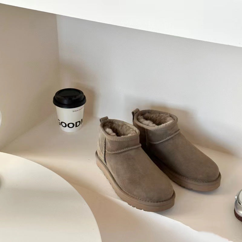 Classic Warm Sheepskin Fur Integrated Couple Snow Boots