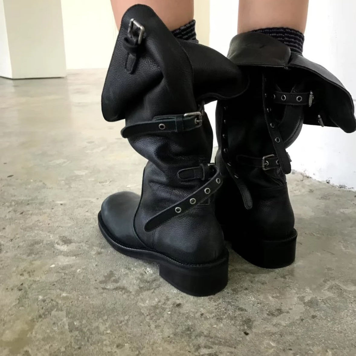 Women's Cowhide Version Niche Two-way Pile Style Boots