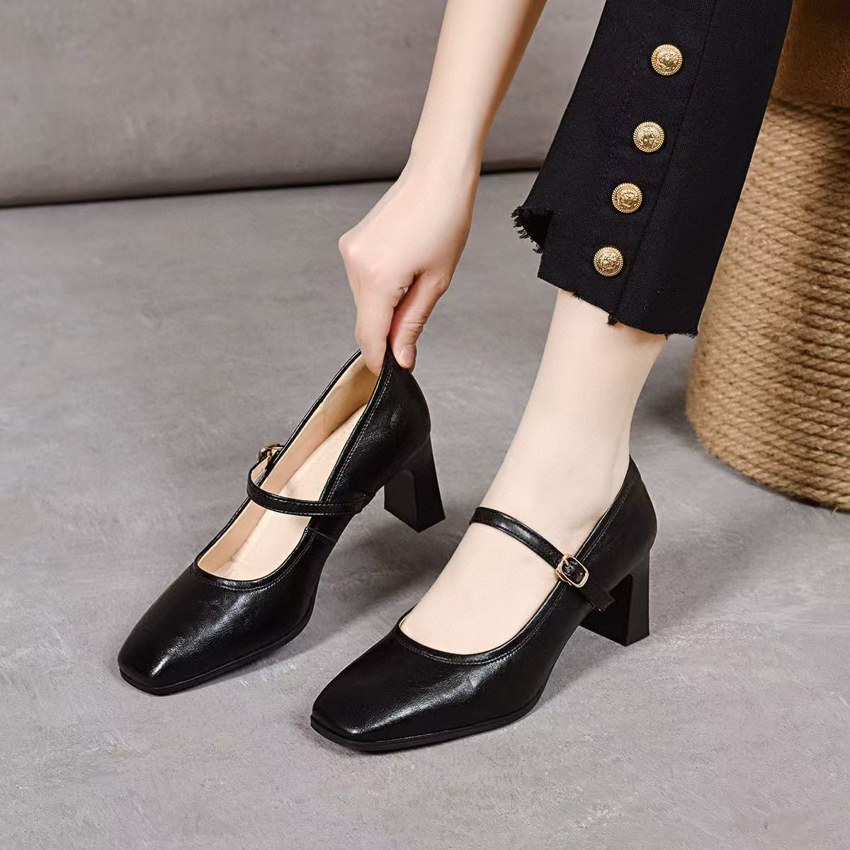 Women's Square Toe Mary Jane Buckle Shallow Mouth Chunky Women's Fashion Shoes