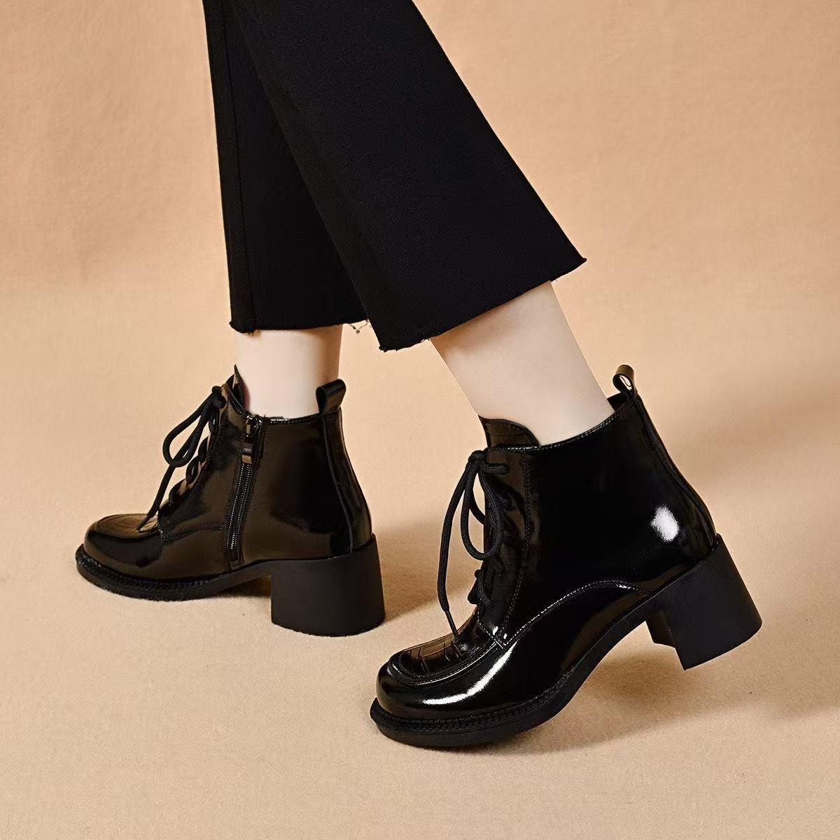 Women's Chunky Autumn Round Toe British Style High Leather Shoes