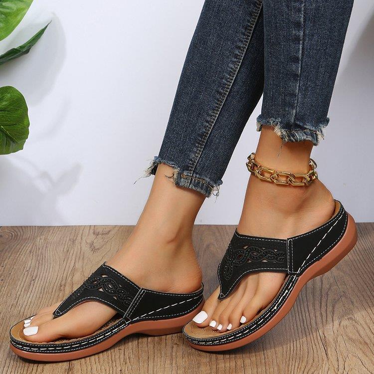 Women's & Men's Flip-flops Summer Plus Size Hollowed Leisure Sandals