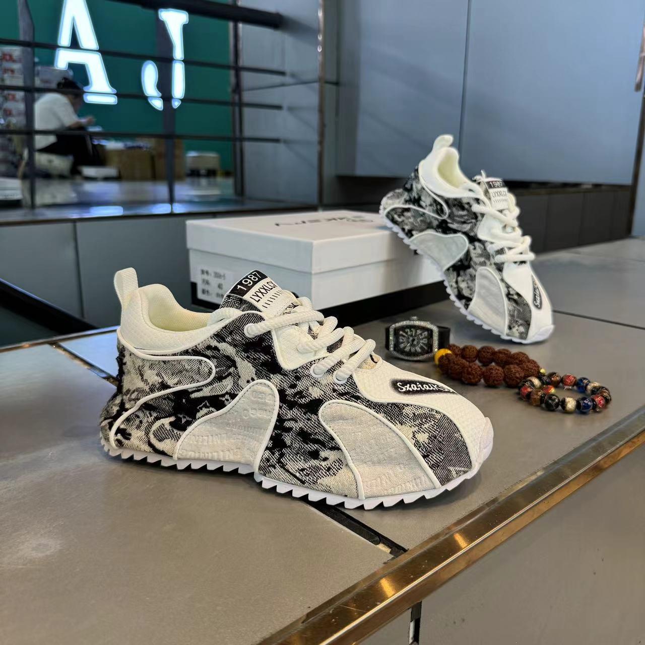 Men's Fashionable Fabric Patchwork Easy Matching Comfortable Platform Height Increasing Casual Shoes