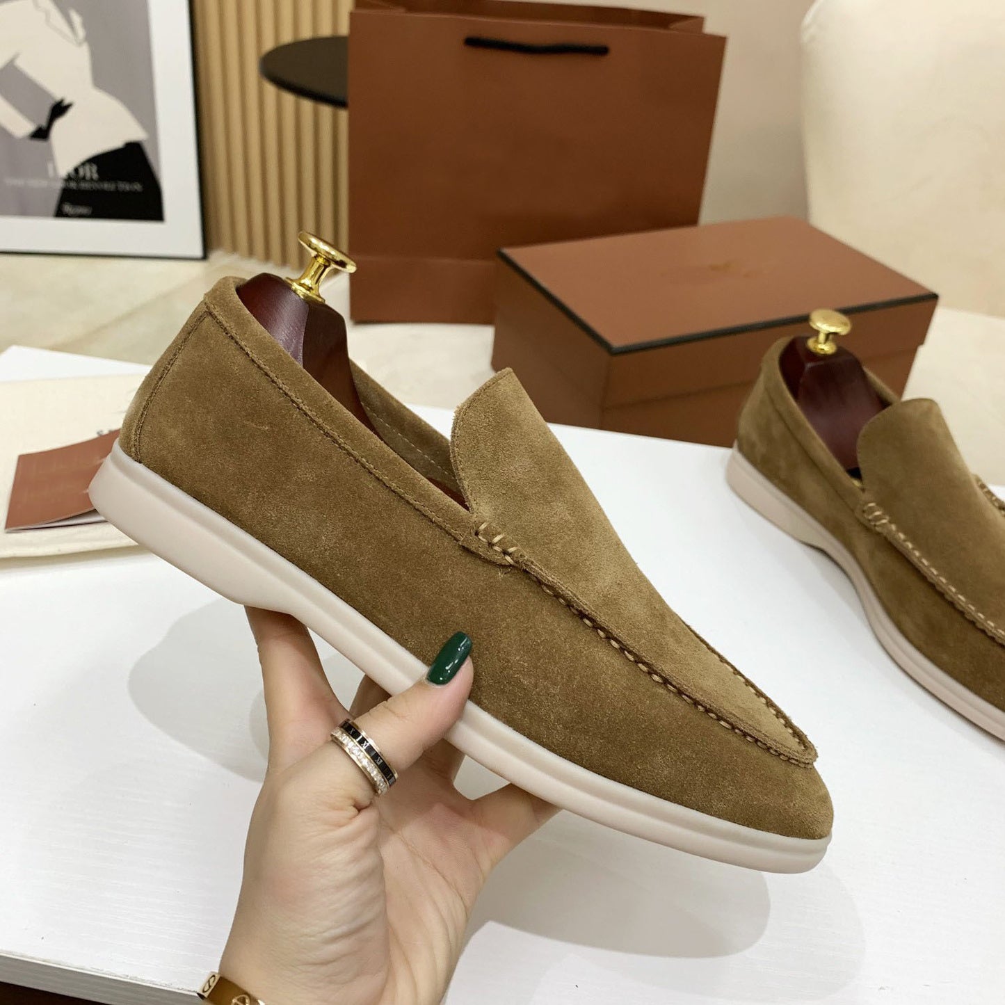 Women's & Men's High Genuine Doug Slip-on Sheepskin Flat Large Women's Fashion Shoes