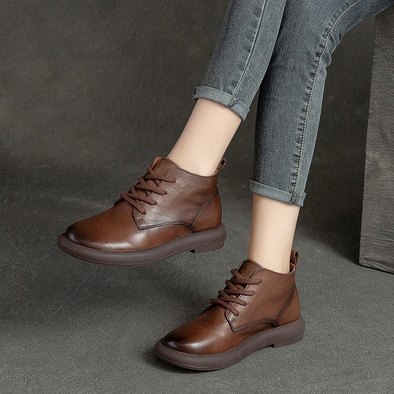 Women's Autumn Flat Round Toe Brushed Retro Comfortable Boots