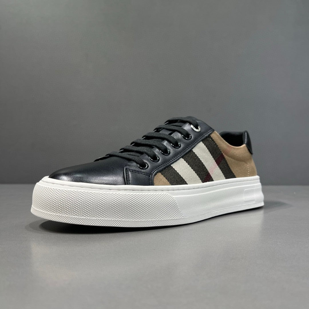 Comfortable Men's Summer Slip-on Fashion Trendy Sneakers