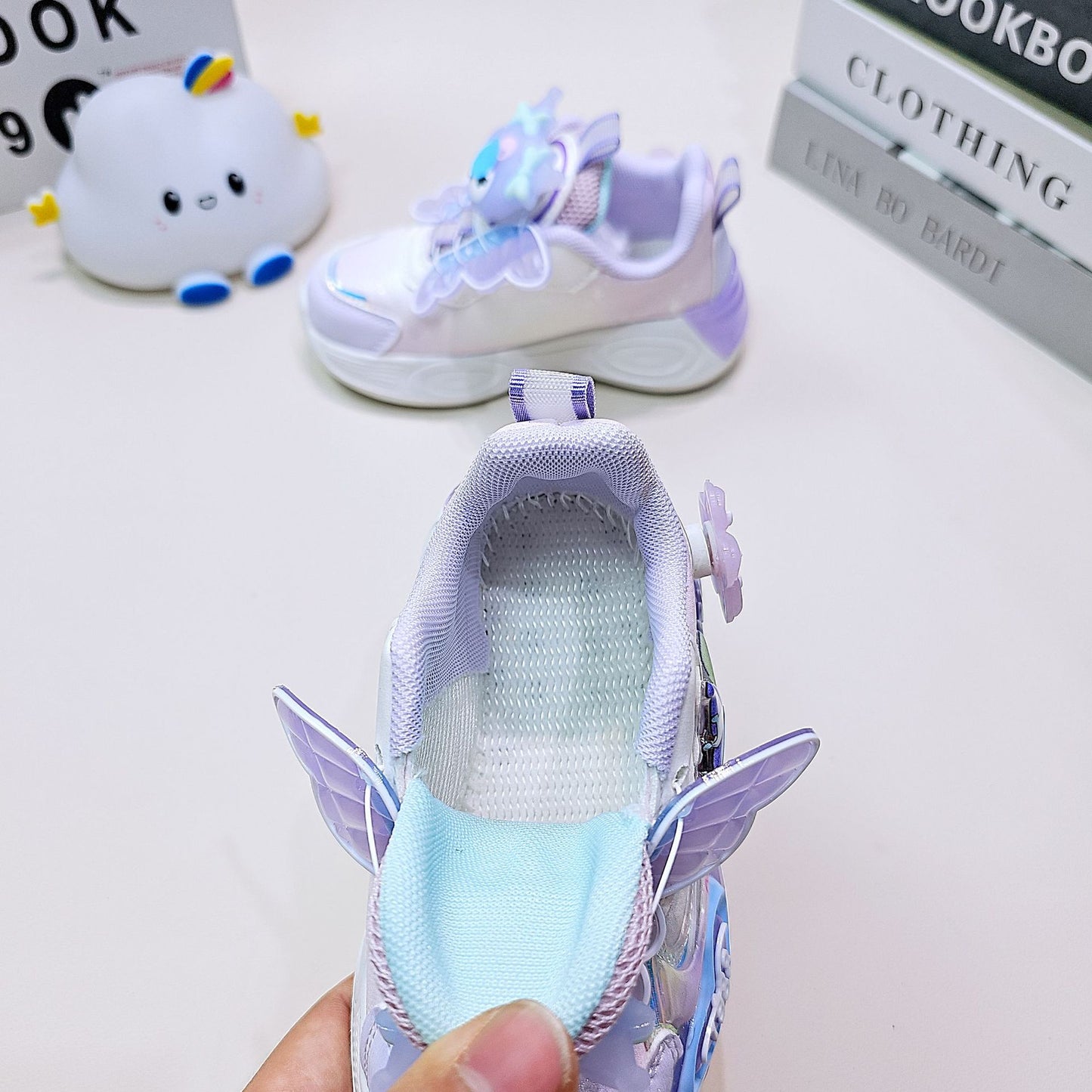 Cartoon Princess Middle Buttoned Light Bottom Sneakers