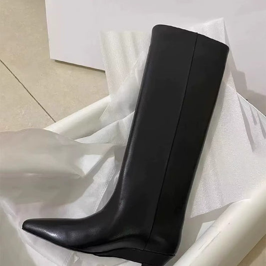 Women's Black Knight Pointed Toe Below The Boots