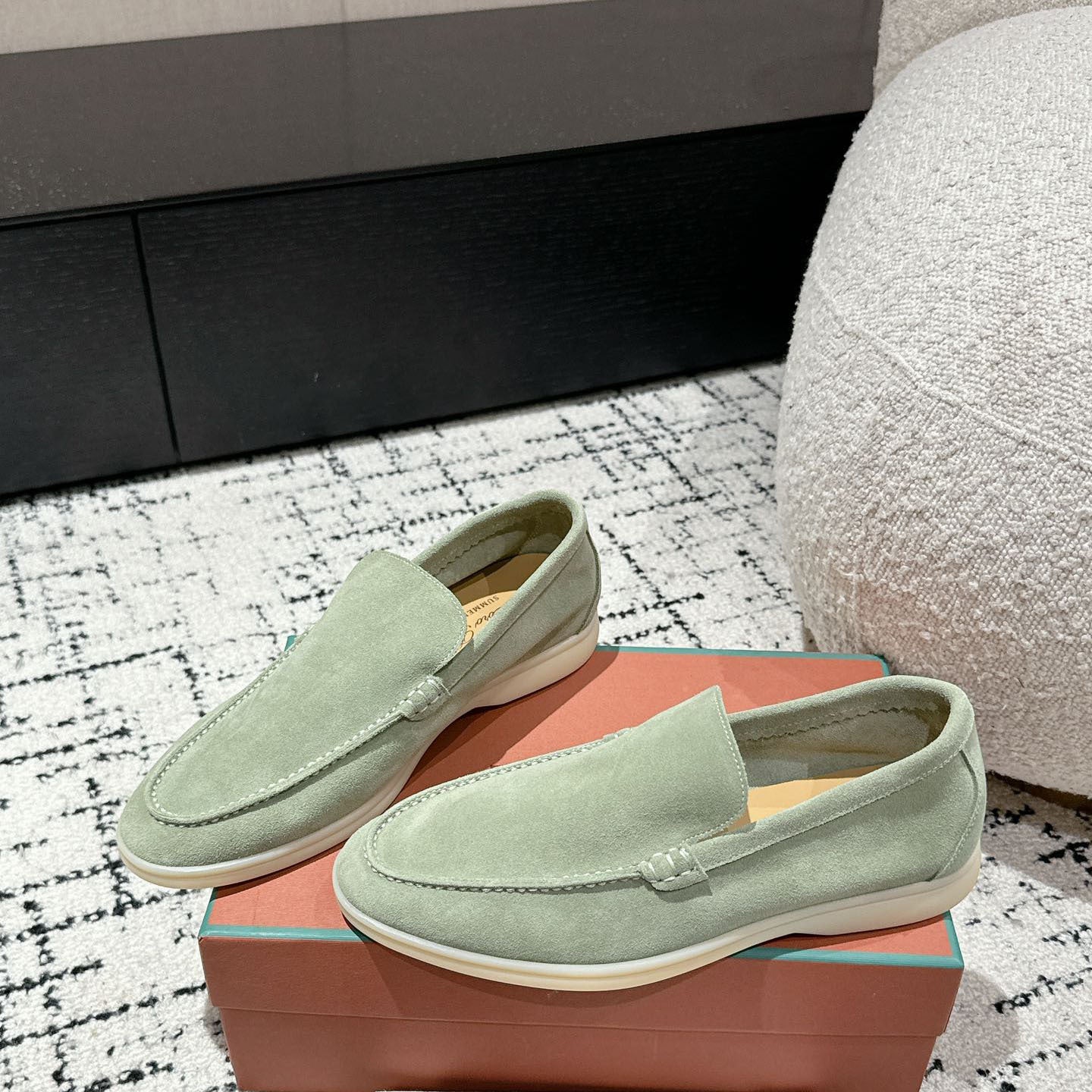 Men's Luxury Slip-on Flat Quality Genuine Loafers/doug Shoes