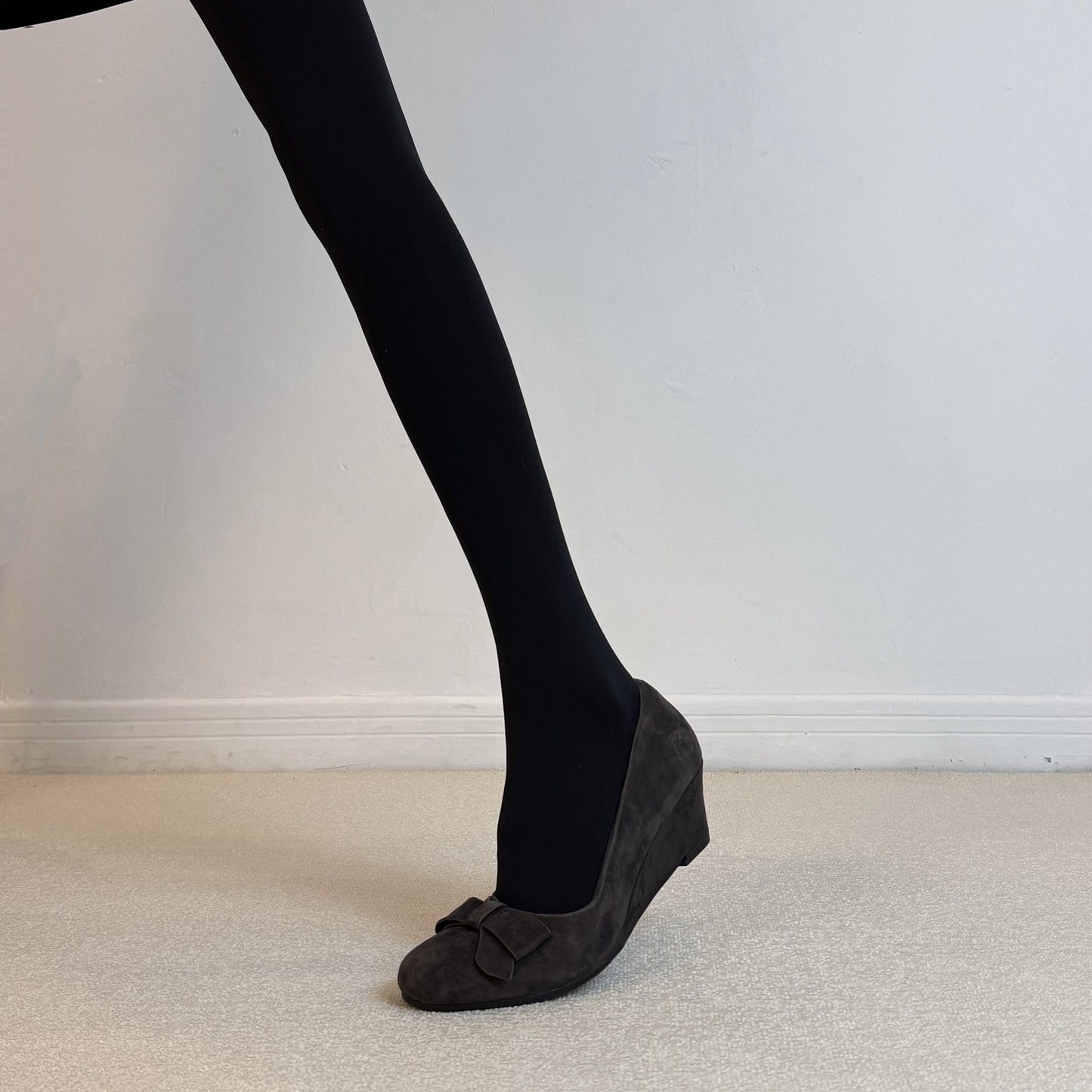 Spring Almond Head Suede Wedge Bow Slip-on Women's Fashion Shoes
